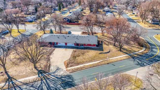 1720 6 Th Ave W, Townhouse with 3 bedrooms, 2 bathrooms and null parking in Shakopee MN | Image 25