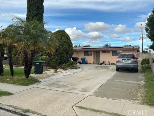 7821 Yorkshire Ave, Stanton, CA, 90680-3548 | Card Image