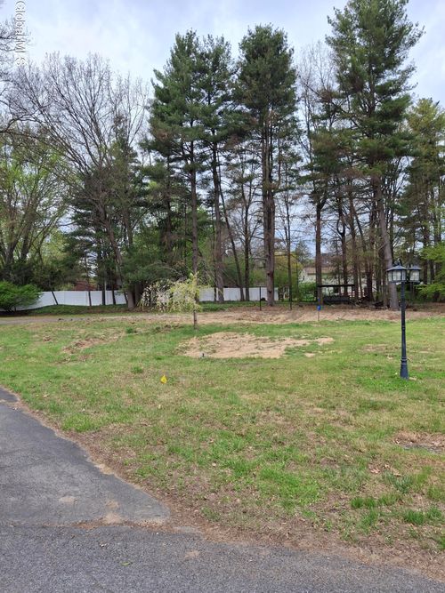21 Payne Court, Clifton Park, NY, 12065 | Card Image