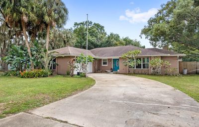 1720 Kings Point Boulevard, House other with 3 bedrooms, 2 bathrooms and null parking in Kissimmee FL | Image 1