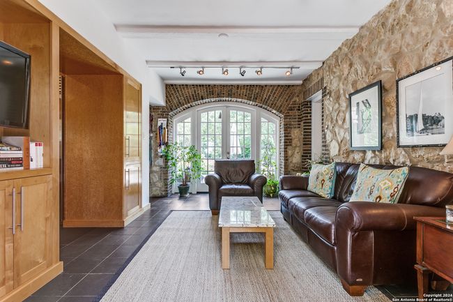 140 Luther Dr, House other with 4 bedrooms, 5 bathrooms and null parking in Olmos Park TX | Image 18