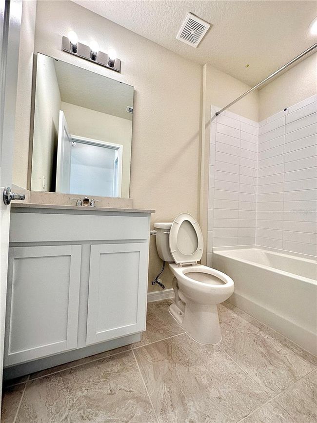 17152 Cagan Crossings Blvd, House other with 5 bedrooms, 3 bathrooms and null parking in CLERMONT FL | Image 6