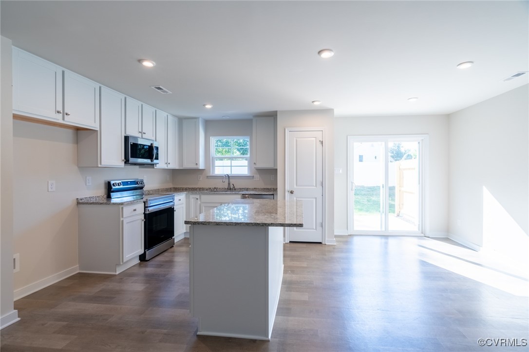 Grand Reserve Ln, Richmond, VA 23223
