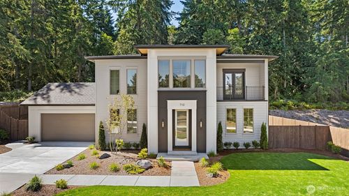 710 Chris David Dr, Steilacoom, WA, 98388-3001 | Card Image