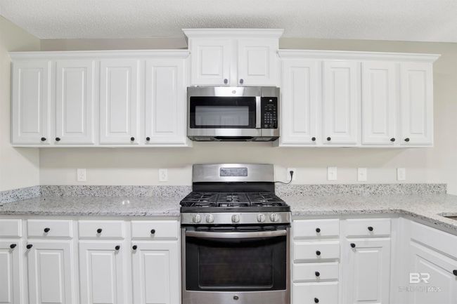 Kitchen | Image 9