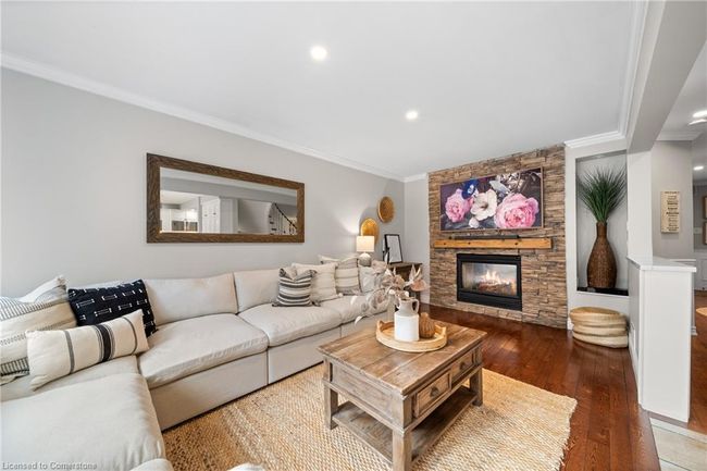 558 Phoebe Cres, House other with 5 bedrooms, 4 bathrooms and 4 parking in Burlington ON | Image 13