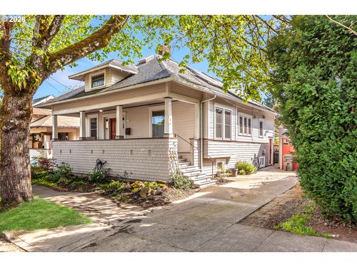 1230 Se 32nd Pl, Portland, OR, 97214-4203 | Card Image