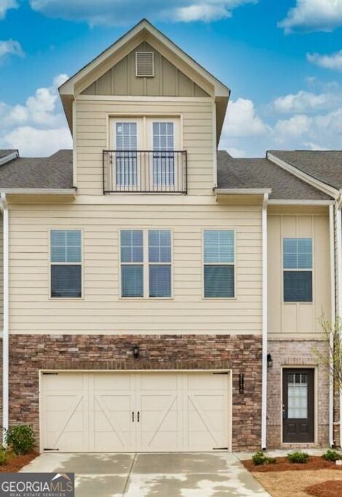 2020 Manor Pointe Dr, Cumming, GA, 30041-4435 | Card Image