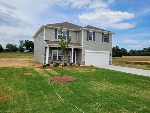 123 Wickham Ct, Clemmons, NC, 27012-7572 | Card Image