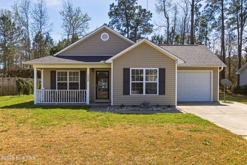 1438 Forest Hill Dr, Navassa, NC, 28451-9273 | Card Image