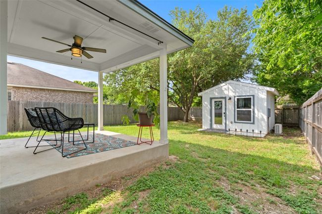 11710 Raymond C Ewry Ln, House other with 3 bedrooms, 3 bathrooms and 4 parking in Austin TX | Image 18