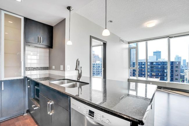 1908 - 888 4 Avenue Sw, Condo with 2 bedrooms, 2 bathrooms and 1 parking in Calgary AB | Image 9