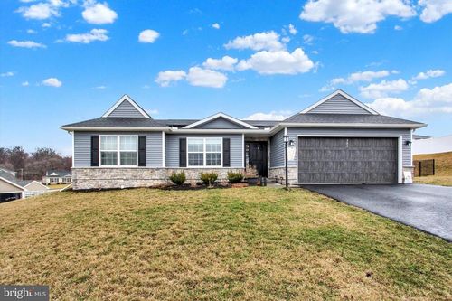 303 Normandy Ln, DILLSBURG, PA, 17019-8533 | Card Image