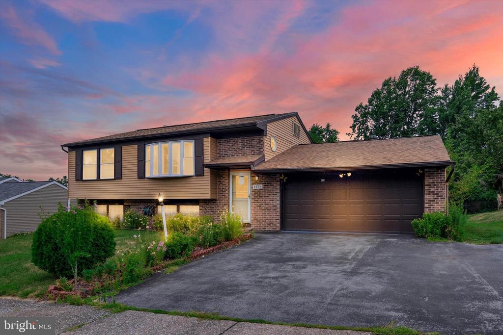 Tamar Dr, Harrisburg, PA 17111
