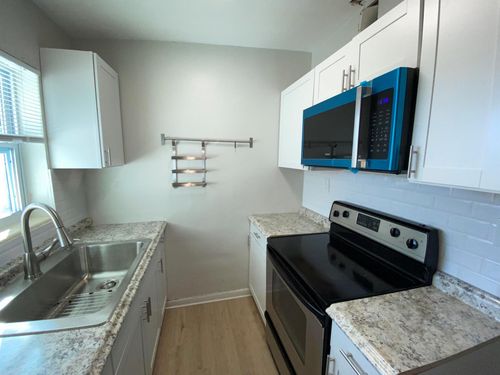 110 Old Spanish Trl, Lantana, FL, 33462-5128 | Card Image