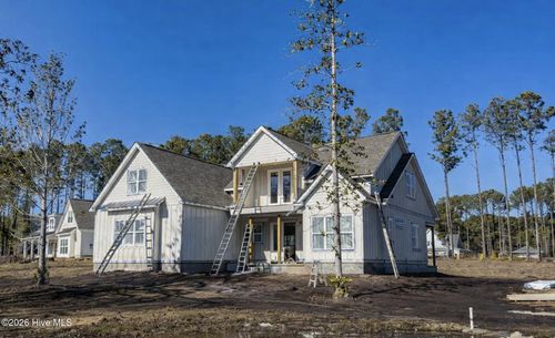 1061 Crown Pointe Dr, Hampstead, NC, 28443-4069 | Card Image