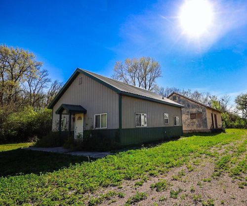N6289 Berlin Rd, Green Lake, WI, 54941-9754 | Card Image