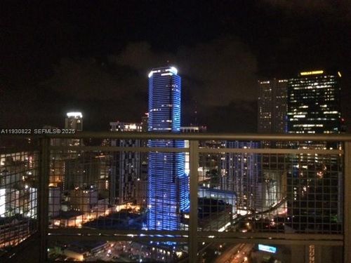 apt-3907-350 S Miami Ave, Miami, FL, 33130-1937 | Card Image