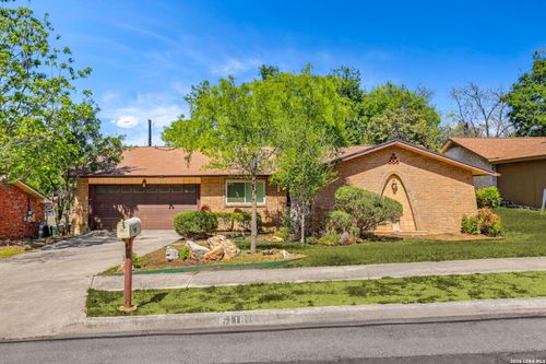 6118 Forest View St, San Antonio, TX, 78240-3328 | Card Image
