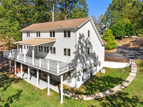 211 Wynmere Way, Seneca, SC, 29672-7083 | Card Image