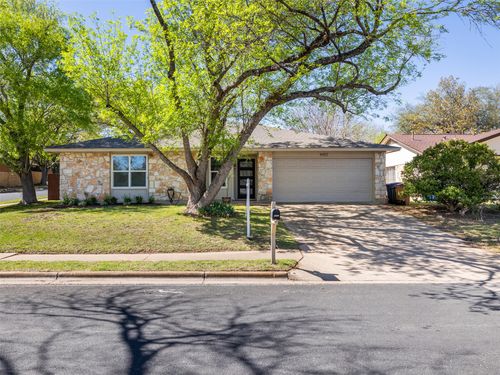 8402 Alabama Dr, Austin, TX, 78745-7618 | Card Image