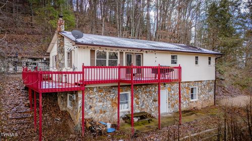 102 Brummett Rd, Unicoi, TN, 37692-4386 | Card Image