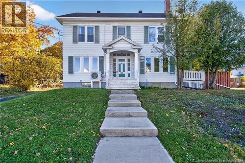 28 Dufferin St, Campbellton, NB, E3N2N2 | Card Image