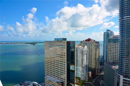 3705-950 Brickell Bay Dr, Miami, FL, 33131-3958 | Card Image