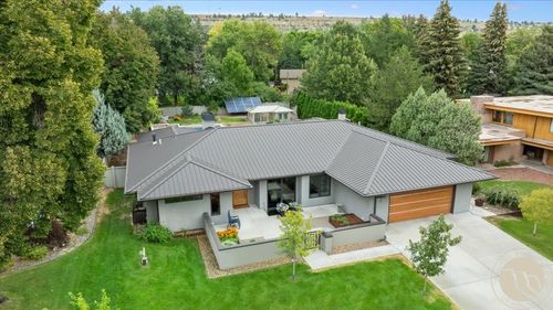 1833 Iris Lane, Billings, MT, 59102 | Card Image