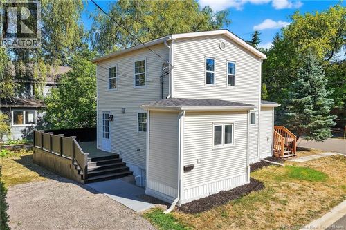 42 Germain St, Moncton, NB, E1A3X6 | Card Image