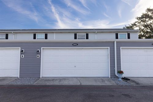 11913-11913 Congressional Dr, TAMPA, FL, 33626-3602 | Card Image