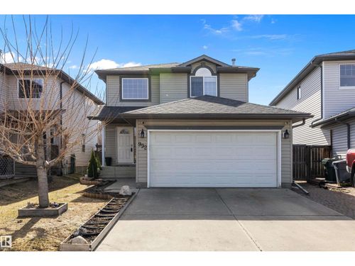 992 Regency Dr, Sherwood Park, AB, T8A2H4 | Card Image