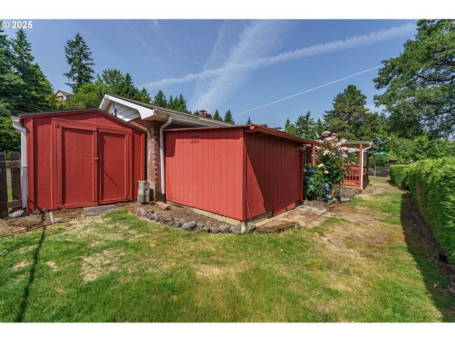 1938 Nw Sierra Ln, House other with 3 bedrooms, 2 bathrooms and 2 parking in Camas WA | Image 30