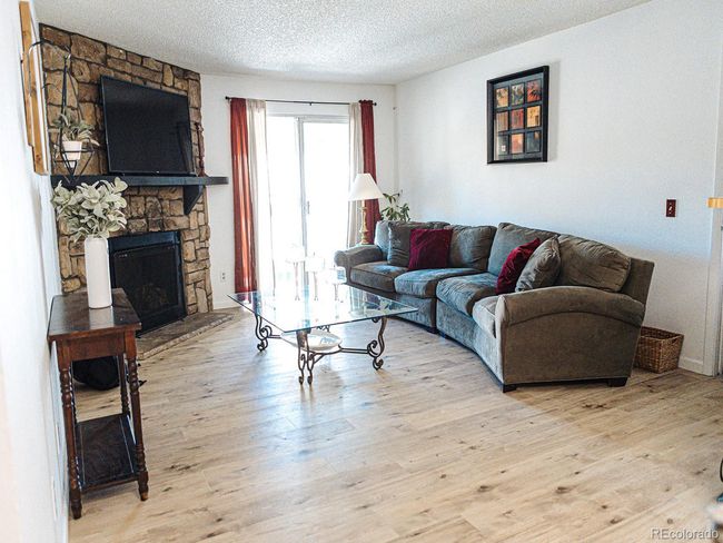 UNIT-201 - 14413 E Jewell Ave, House attached with 2 bedrooms, 2 bathrooms and null parking in Aurora CO | Image 4