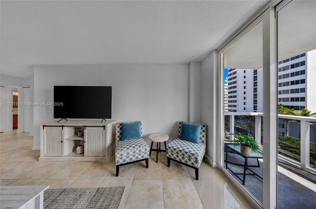 APT-602 - 7928 West Dr, Condo with 1 bedrooms, 1 bathrooms and null parking in North Bay Village FL | Image 7