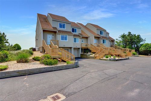 4-4 Waters Edge, Shirley, NY, 11967-4400 | Card Image