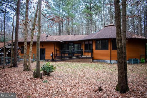 13227 Boxer Ln, LINCOLN, DE, 19960-3548 | Card Image