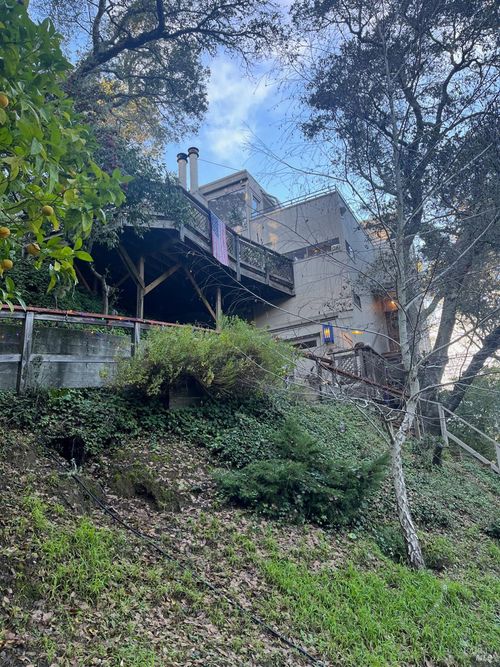 19 Holly Ave, Larkspur, CA, 94939-1350 | Card Image