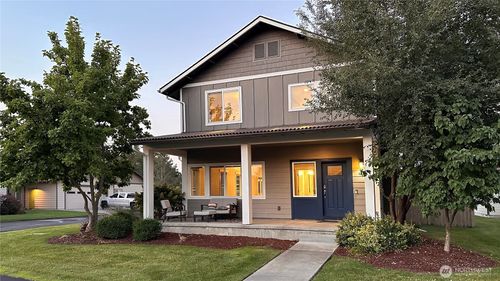 490 Reserve Way, Walla Walla, WA, 99362-0703 | Card Image