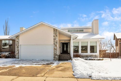 35 Parkwood Cres, Strathmore, AB, T1P1H5 | Card Image