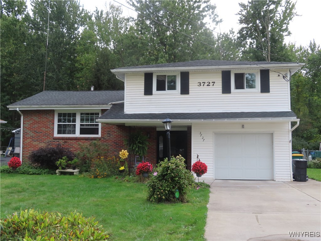 Dartmouth St, Hamburg, NY 14075