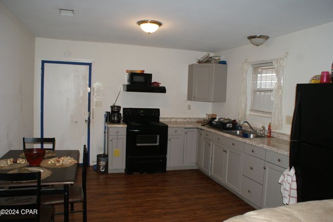 5728 Snowhill Rd, House other with 2 bedrooms, 2 bathrooms and null parking in Malone FL | Image 7