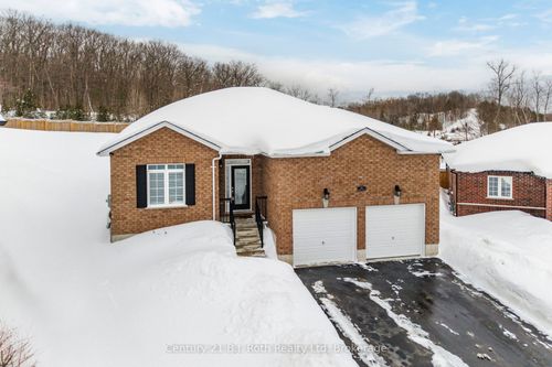 53 Hunter Ave, Victoria Harbour, ON, L0K2A0 | Card Image