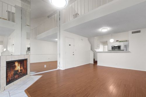 2207-13215 Emily Rd, Dallas, TX, 75240-5971 | Card Image