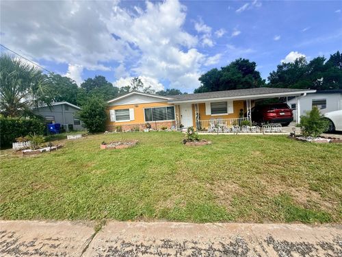 611 Ridgefield Ave, OCOEE, FL, 34761-2523 | Card Image