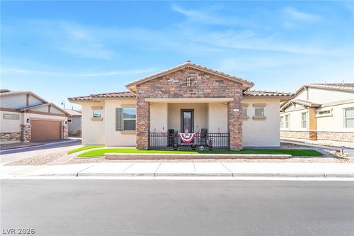 783 Charming Holly St, Henderson, NV, 89011-5447 | Card Image