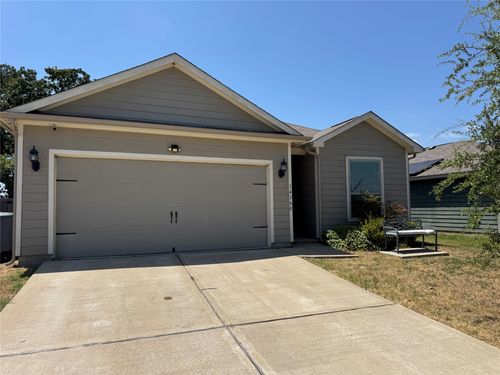 14360 Riata Ln, Dallas, TX, 75253-4935 | Card Image
