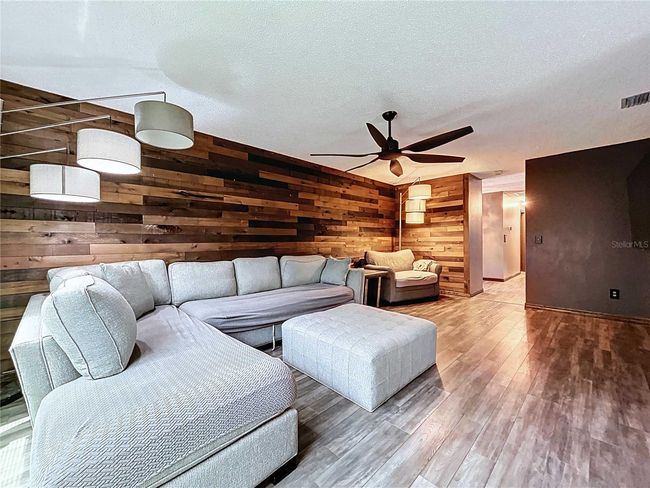 11525 Country Oaks Dr, House other with 3 bedrooms, 2 bathrooms and null parking in TAMPA FL | Image 36