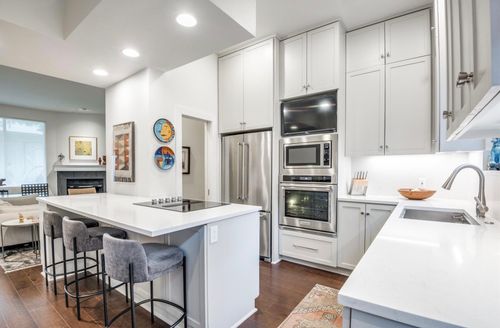 unit-302-3940 Buena Vista St, Dallas, TX, 75204-1671 | Card Image