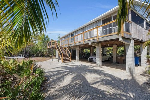 30625 16th Ln, Big Pine Key, FL, 33043-4689 | Card Image